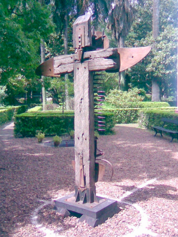 CRUZ DEL CÓNDOR, en el Museo Larreta.