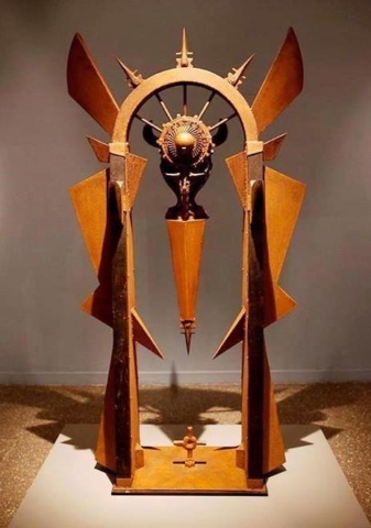 PORTAL DE LA INCLUSIÓN, ensamble (madera y metal), 2014.